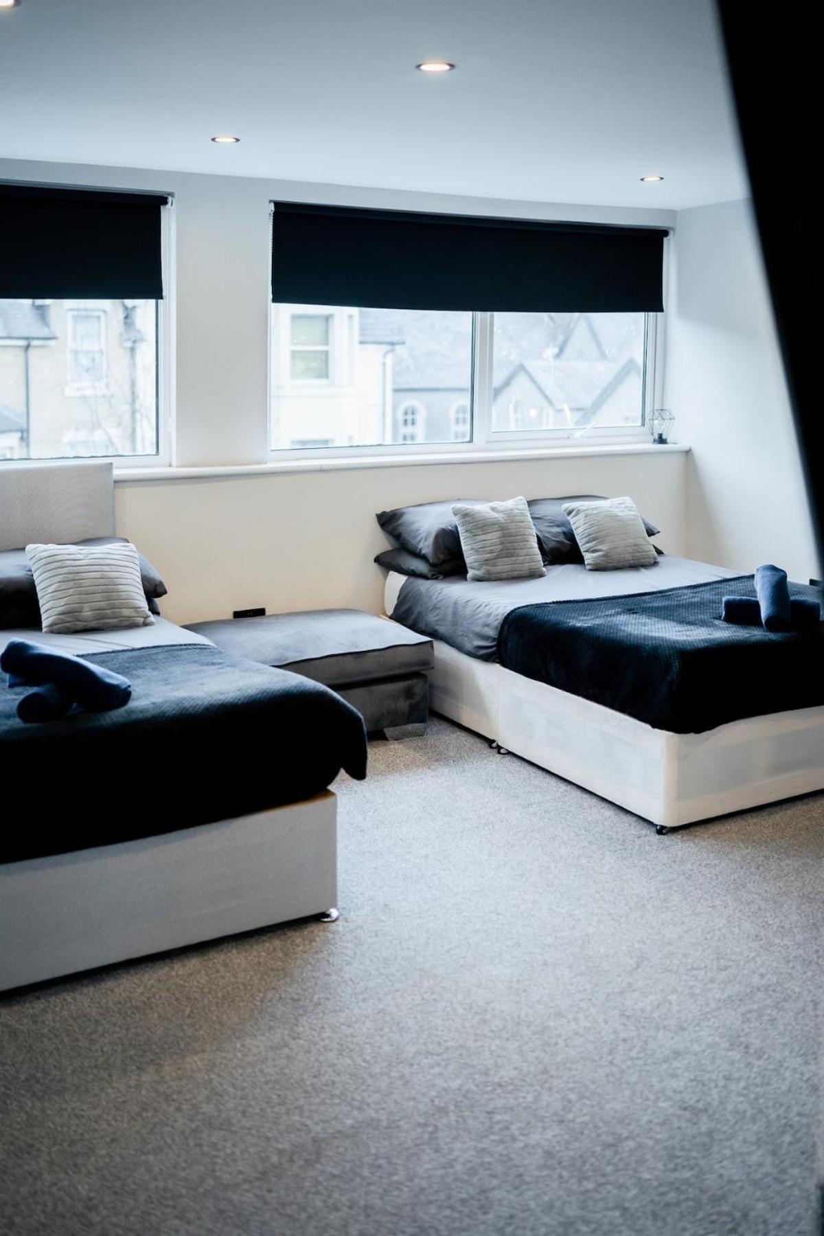Modern 5 Bedroom Terraced Luxurious House Колвін-Бей Екстер'єр фото