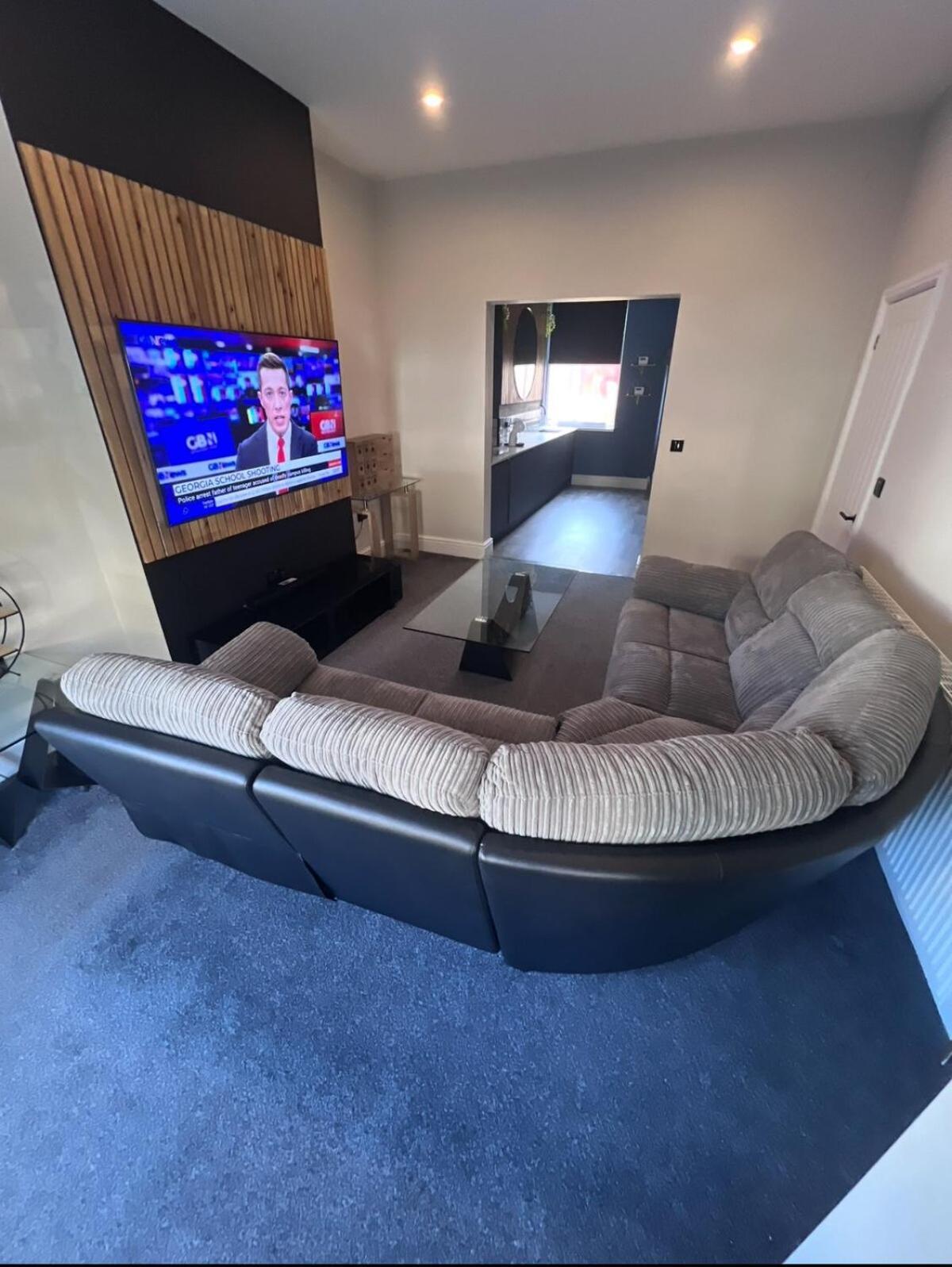 Modern 5 Bedroom Terraced Luxurious House Колвін-Бей Екстер'єр фото